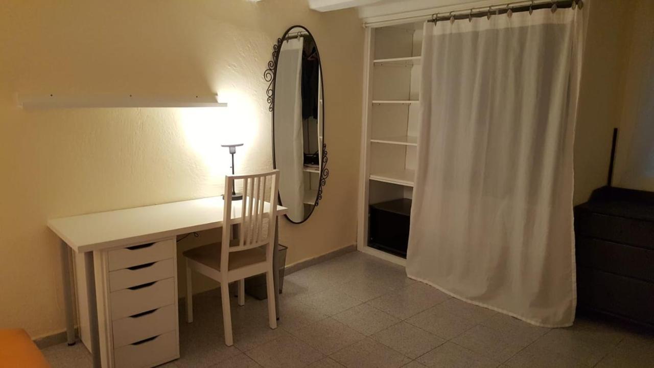 2 Beds 1 Sofabed Downtown 31 Nigths Min Barcelona