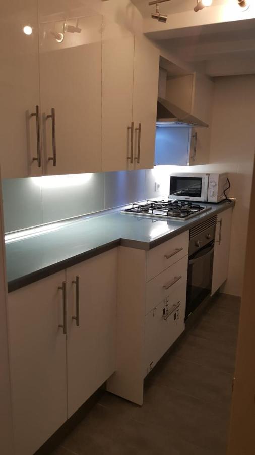 2 Beds 1 Sofabed Downtown 31 Nigths Min * Barcelona